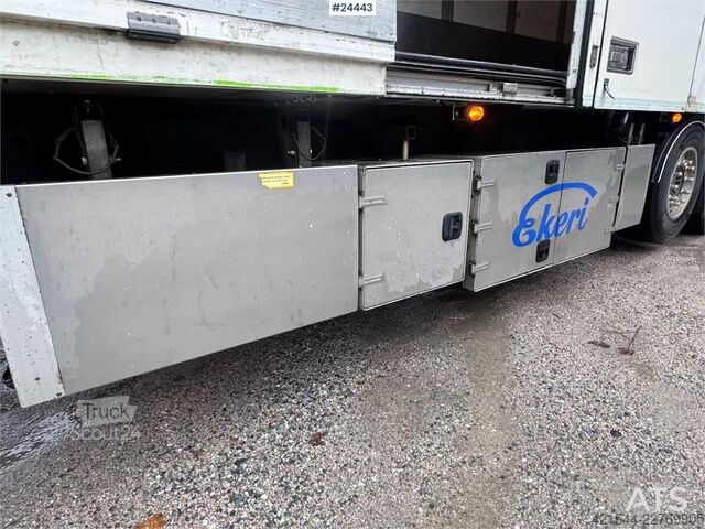 Standard-SZM DAF XF530 6x4 Tractor Unit with Ekeri Box Semi-Trailer