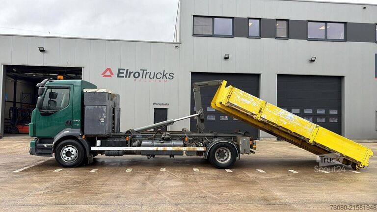 Containertransport (haakarmsysteem) Volvo FL 240 (BELGIAN TRUCK / HYVALIFT / WHEELBASE 47...