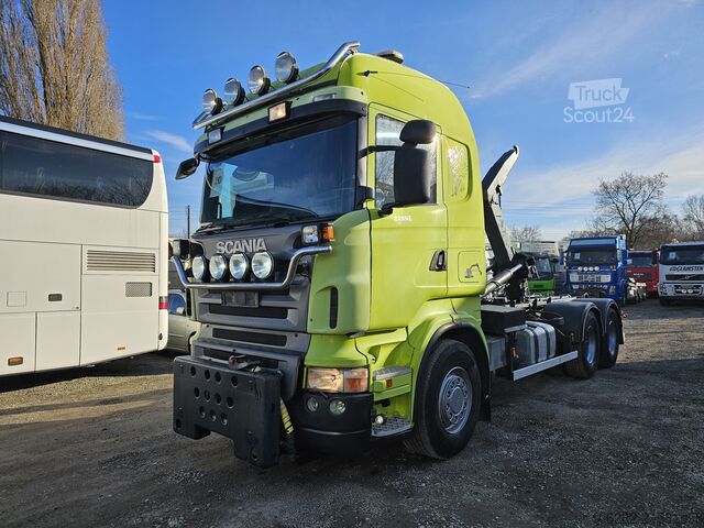 Camión portacontenedores de gancho SCANIA R500 LB6X2HHZ, RETARDER Blatt/Blatt 3xPi