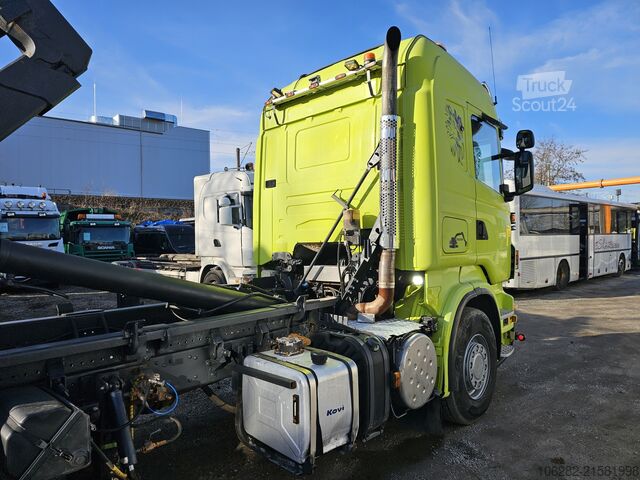 Camión portacontenedores de gancho SCANIA R500 LB6X2HHZ, RETARDER Blatt/Blatt 3xPi