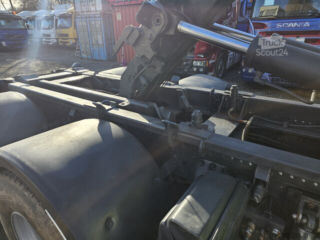 Camión portacontenedores de gancho SCANIA R500 LB6X2HHZ, RETARDER Blatt/Blatt 3xPi