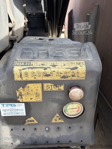 Lastebilmontert kran MAN TGL 7.150