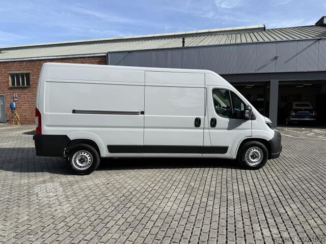 Fourgon tôlé FIAT Ducato Maxi
