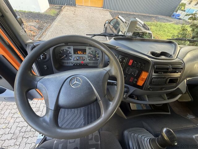 Kuorma-autoon asennettu nosturi Mercedes-Benz AXOR 1833 - 4x4 - Kipper - Kran - EURO5