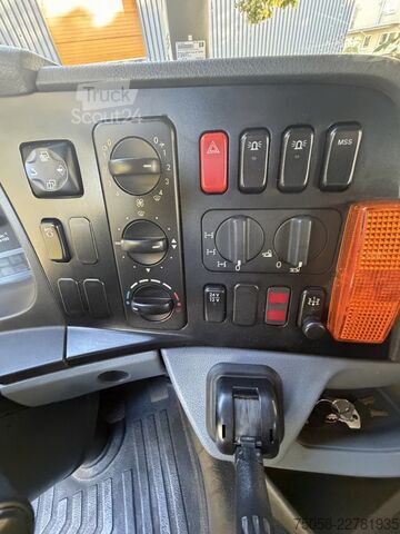 Kuorma-autoon asennettu nosturi Mercedes-Benz AXOR 1833 - 4x4 - Kipper - Kran - EURO5