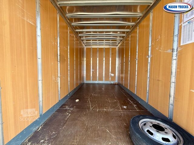 Skriňová dodávka Iveco Daily 35c140