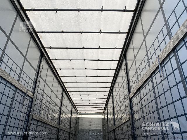 Semi-reboque aberto com lona Schmitz Cargobull Semitrailer Curtainsider Standard Hayon
