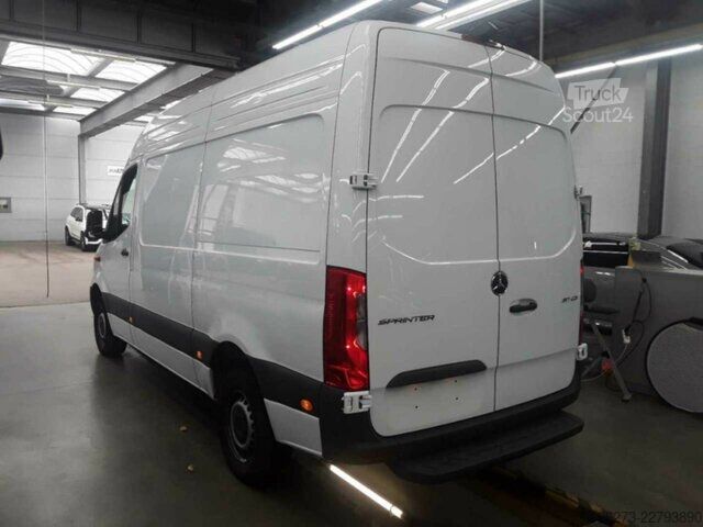 Varebil Mercedes-Benz Sprinter 317 CDI,L2H2,Automatik,Kamera,Navi