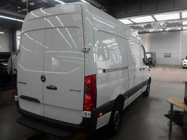 Varebil Mercedes-Benz Sprinter 317 CDI,L2H2,Automatik,Kamera,Navi