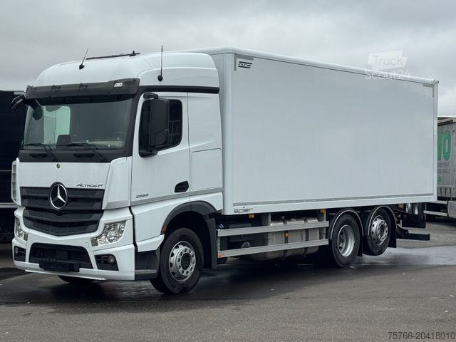 Skříňový nákladní automobil MERCEDES-BENZ ACTROS 2553 L / ROLLO / LENKACHSE