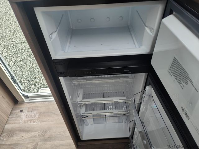 Напівінтегрований кемпер CARADO Edition26 T Ford 449 Messepreis Hausmesse