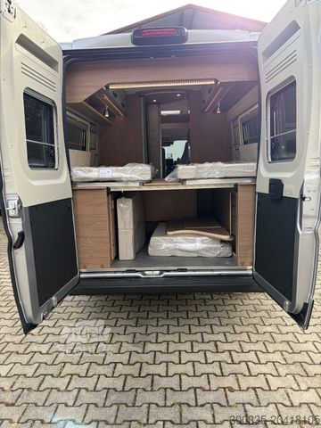 Автодім PÖSSL Roadcruiser - Last-Sale 2025 -CSL MUNICH EDITION