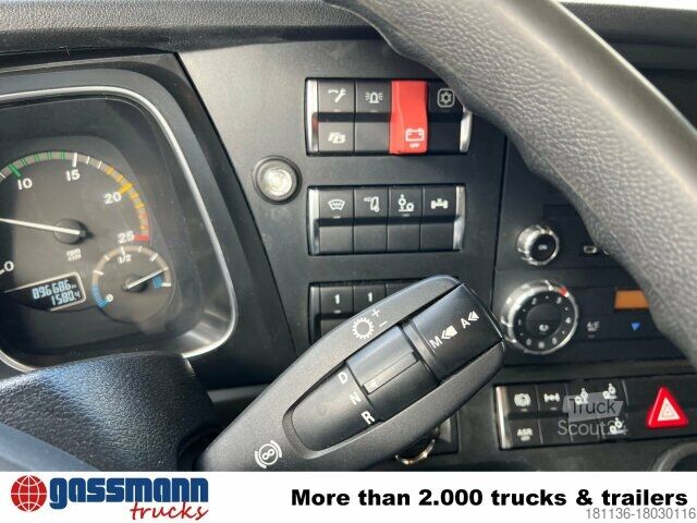 Șasiu de camion Mercedes-Benz Actros 3551 L 8x2/4, Vorlauflenkachse,