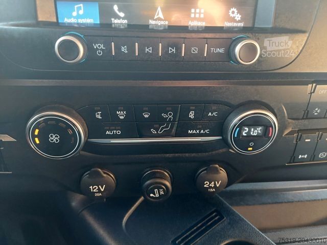 Nagy térfogatú nyergesvontató FORD F-Max 1850 LL