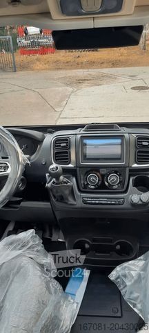 Camper van DREAMER Fun Camper Sport Messe-Leipzig-Halle 5A-Stand33