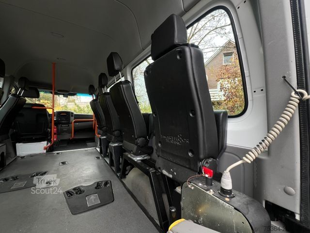 Minibuss MERCEDES-BENZ Sprinter 314 BlueTEC 9Sitze+Rollstuhllift Klima