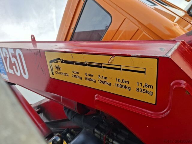 Tovornjak s ploščadjo MERCEDES-BENZ 1824 AK 4x4 Allrad Pritsche Kran HMF1253 K4 Funk