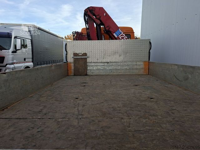 Tovornjak s ploščadjo MERCEDES-BENZ 1824 AK 4x4 Allrad Pritsche Kran HMF1253 K4 Funk