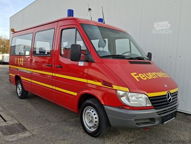 Minibus MERCEDES-BENZ 211 CDI Sprinter 9-Sitzer 106 tkm Feuerwehr MTW