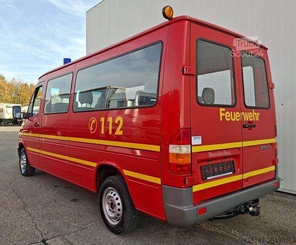 Kleinbus MERCEDES-BENZ 211 CDI Sprinter 9-Sitzer 106 tkm Feuerwehr MTW