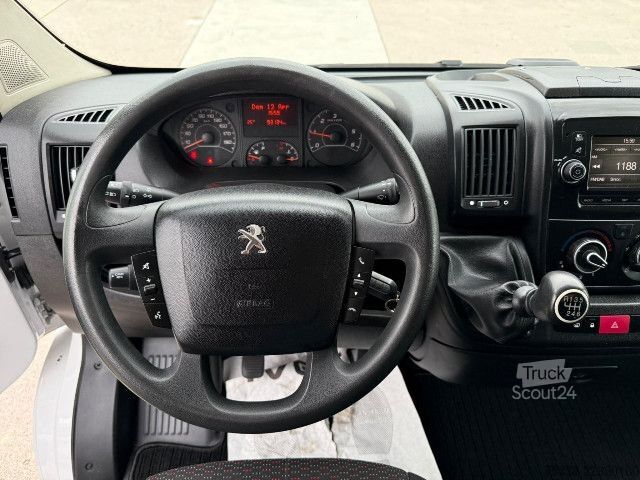 Dobozos furgon Peugeot BOXER 30L1H1 140