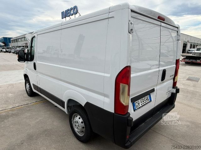 Dobozos furgon Peugeot BOXER 30L1H1 140