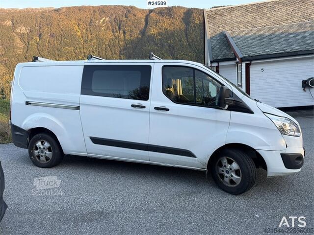 Break à toit surélevé Ford Transit van