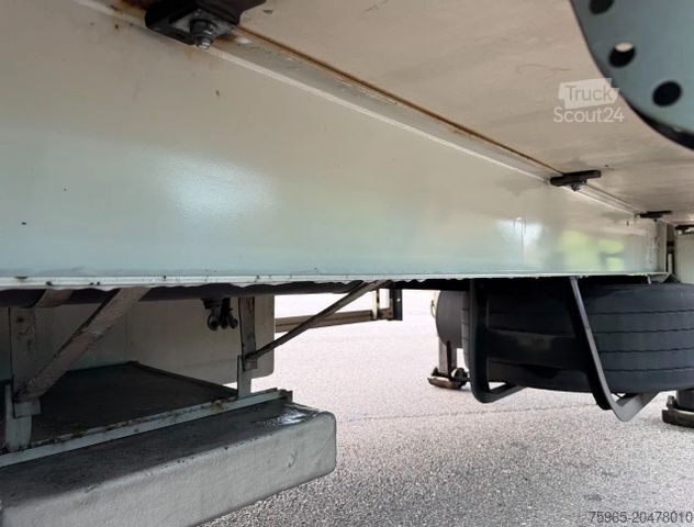 Chladený náves Burg VAN BEURDEN ISOLATED BOX HYDRAROLLS CARRIER