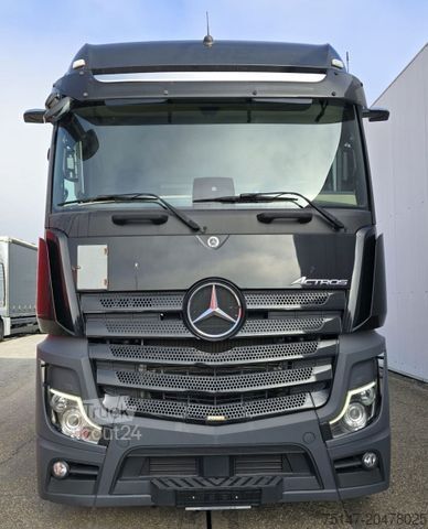 Véhicule tracteur volume MERCEDES-BENZ 1848 LS Actros BigSpace Retarder ACC MirrorCam