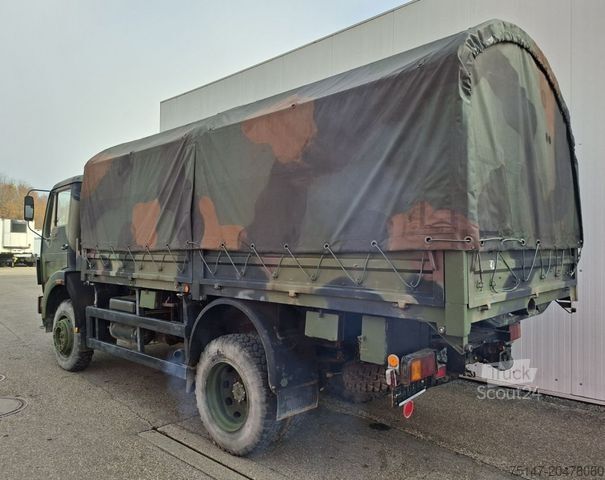 Camion plateau avec bâche MERCEDES-BENZ 1017 A 4x4 5t TMIL 3-Sitze Allrad Pritsche+Plane