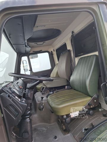 Camion plateau avec bâche MERCEDES-BENZ 1017 A 4x4 5t TMIL 3-Sitze Allrad Pritsche+Plane