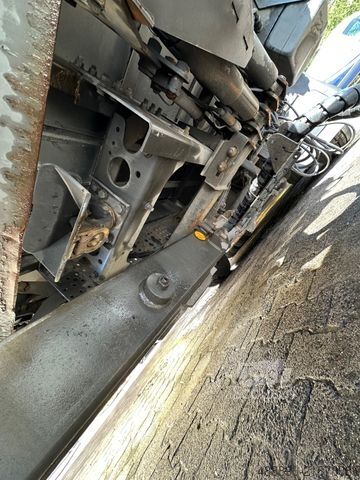 LKW mit Getränkeaufbau MERCEDES-BENZ Antos/2543/2xLBW/2xAHK/Lift-Lenk-Achse/3xinstock