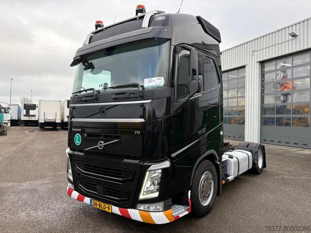 Kötet SZM Volvo FH 460 Mega,lowliner,2x tank,VEB,I park cool
