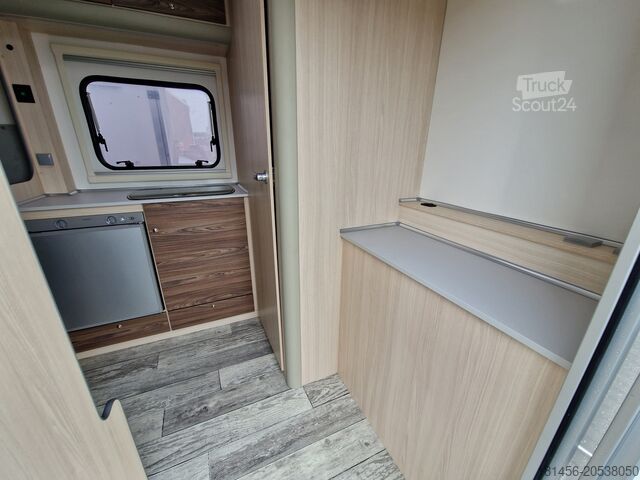 Remolque de venta trailershop Sport Transport Koffer Wohnabteil