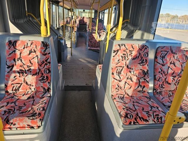 Articulated bus MERCEDES-BENZ O530 Gelenbus, Retarder, Vollklima, 354 PS, EEV