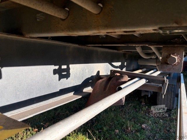 Semiremorcă cu podea mobilă STAS Stas Reisch Walkingfloor