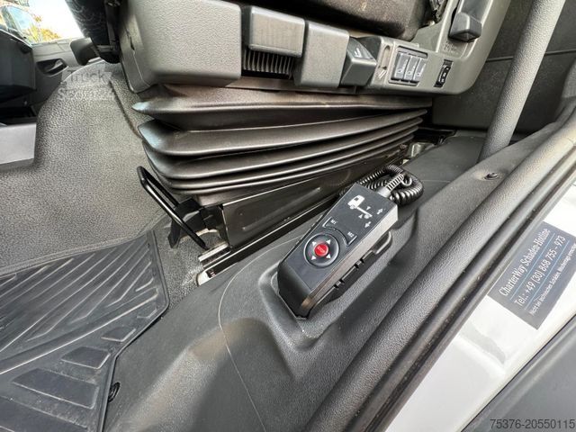 Рефрижераторний вантажівка MERCEDES-BENZ Atego 1624 THERMO KING T-600R