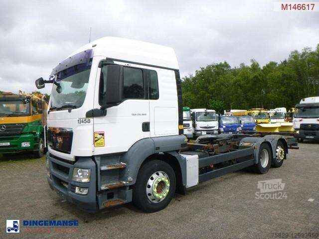 MAN TGS 26.360 Euro 5 6x2 chassis 20 ft ADR