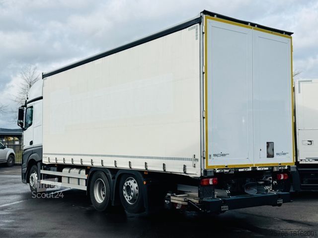 Camión plataforma con toldo MERCEDES-BENZ ACTROS 2545 / GIGA / RETARDER  / LENKACHSE / LBW