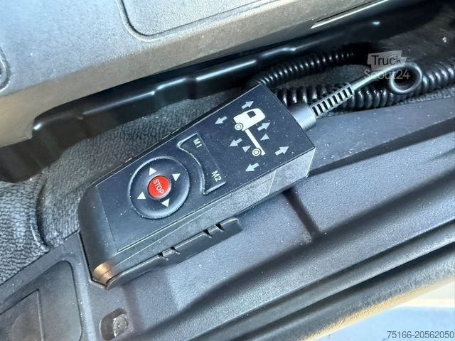 Фургон (вантажний автомобіль) MERCEDES-BENZ ANTOS 2540 L Getränke 6,95 m LBW 2 T*AHK*LENK