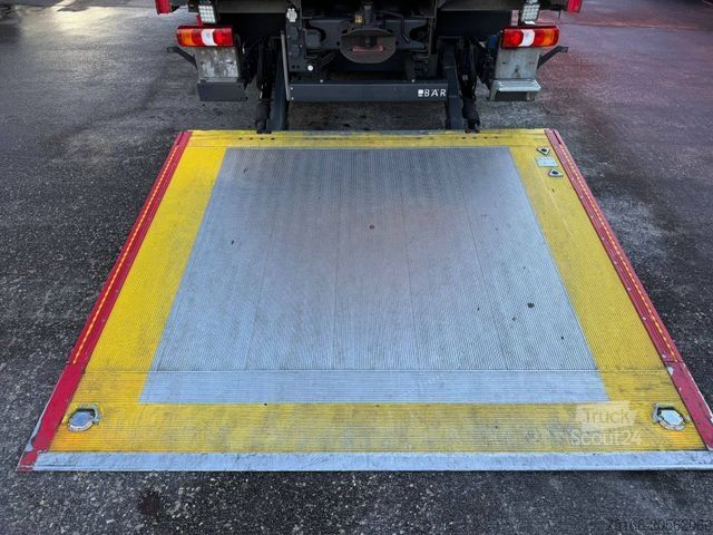 Tovornjak za prevoz pijač MERCEDES-BENZ ANTOS 2540 L Getränke 6,95 m LBW 2 T*AHK*LENK