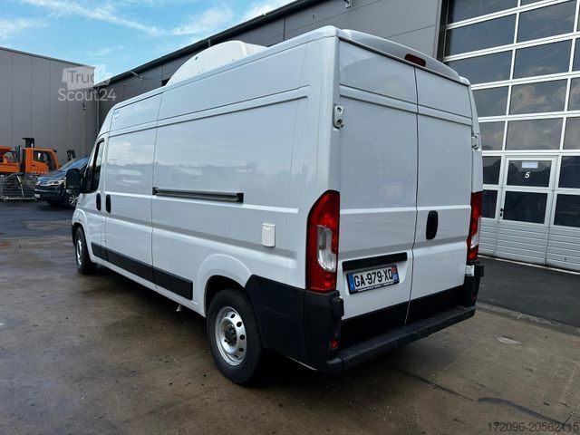 Koelwagen met geïsoleerde laadbak FIAT Ducato Isberg Pharma-Kühler -30°C/4°C/22°C