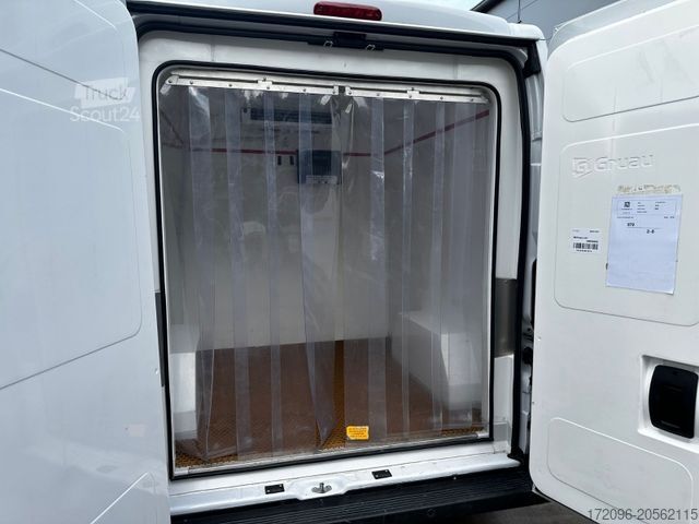 Fourgon isotherme frigorifique FIAT Ducato Isberg Pharma-Kühler -30°C/4°C/22°C