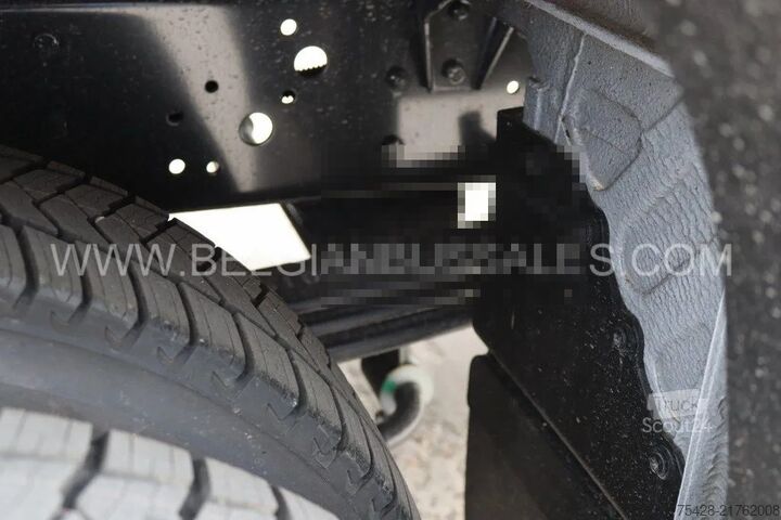 минибус Iveco Daily Line /Airco / USB