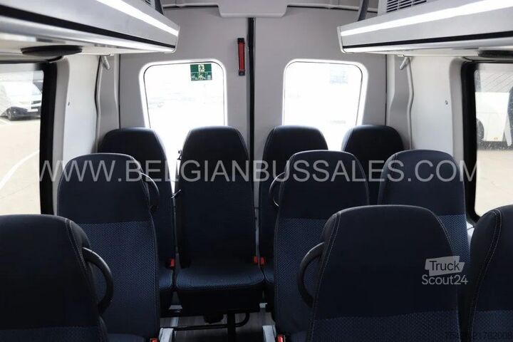 минибус Iveco Daily Line /Airco / USB