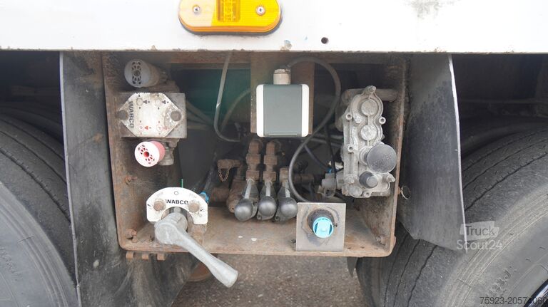 Автомобилен транспортьор Estepe 3 AXLE TRUCK TRANSPORT TRAILER 280 CM EXTENDABLE