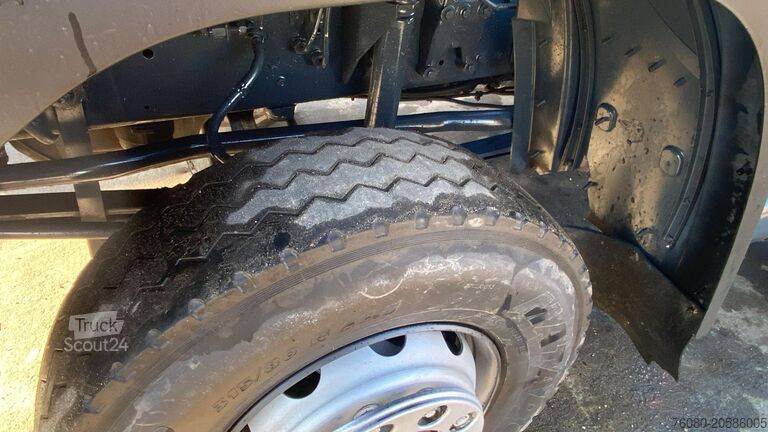 Șasiu cu cabină DAF CF 85.380 (EURO 3 / MANUAL GEARBOX / BOITE MANU...