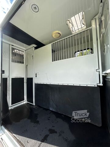 Transporte de caballos Renault Master Occasion MTM Renault Master automaat paa...