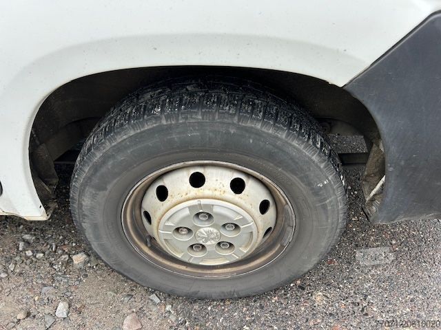 Duba panelată PEUGEOT Boxer L1H2*Klima*Navi*Kamera*Tempomat*