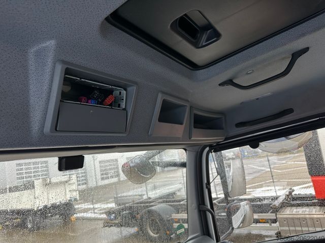 Kiepwagen MERCEDES-BENZ 1223 K Atego3 Meiller 3 Seiten 2xAHK 3 Sitzer